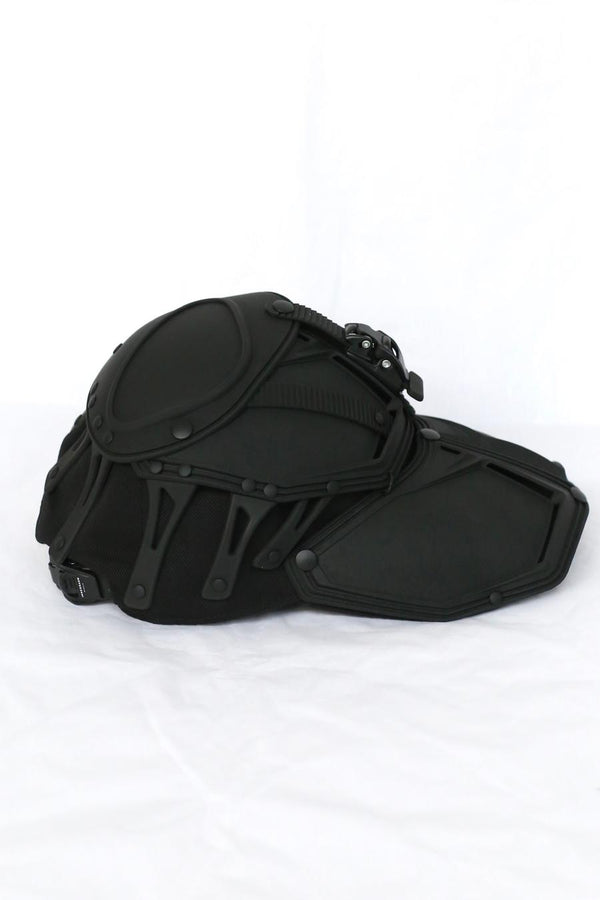 INNERRAUM black helmet hat i42BKBKCO20 PI22